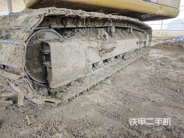 左導向輪(行走機構(gòu)) 左導向輪(行走機構(gòu))