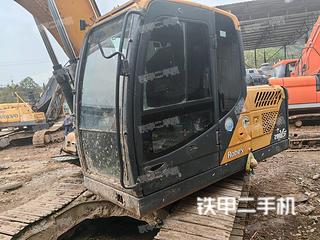 現代R150LVS挖掘機