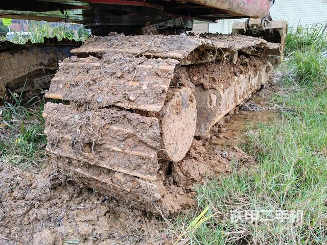 單側(cè)履帶整體（整機外觀）