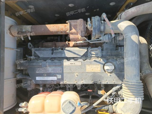 氣門室蓋螺絲特寫（上車部件）