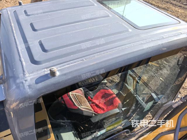 駕駛室頂部俯視（上車部件）