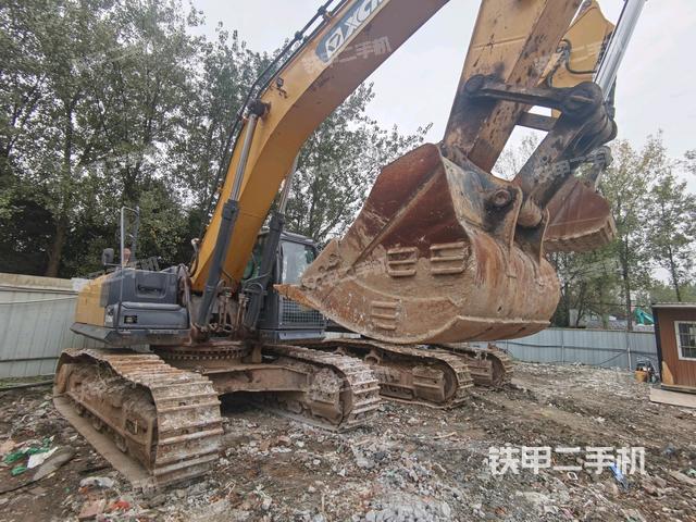 右前45(整機(jī)外觀) 右前45(整機(jī)外觀)