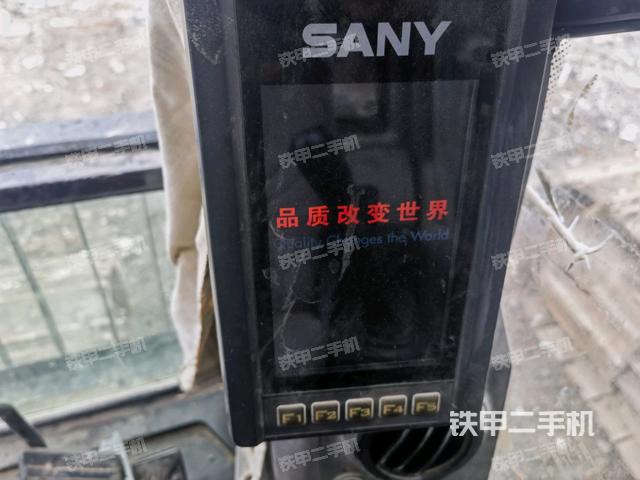 顯示屏?(駕駛室部分) 顯示屏?(駕駛室部分)