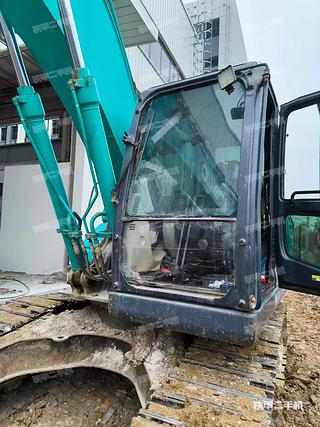 神鋼SK200-10挖掘機(jī)