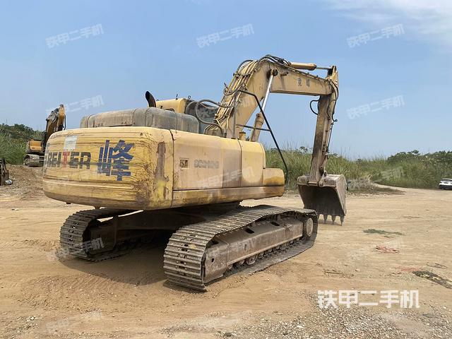 整机右后45°(整机外观) 整机右后45°(整机外观)