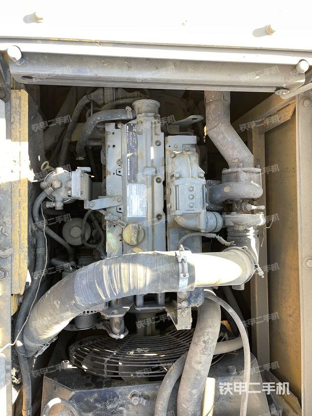 發(fā)動機整體俯視（整機外觀）