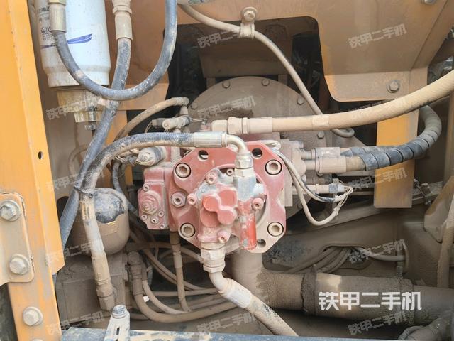 液壓泵室（大件艙室）