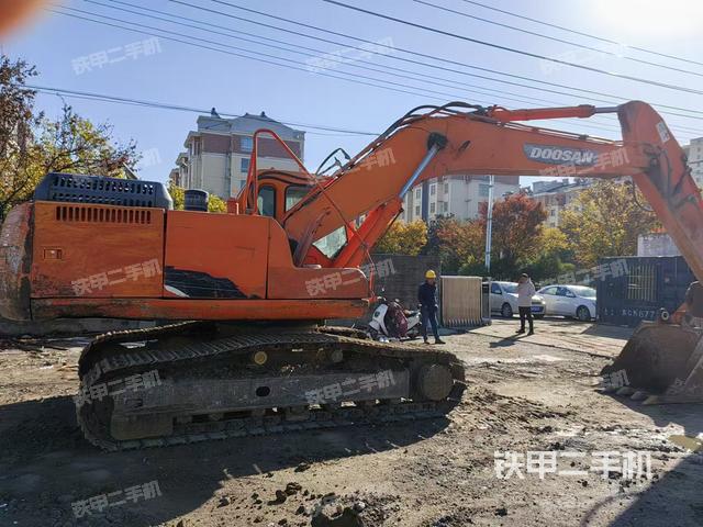 整機(jī)右后45°（整機(jī)外觀）