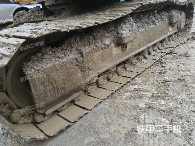 右側(cè)履帶整體（行走機(jī)構(gòu)）