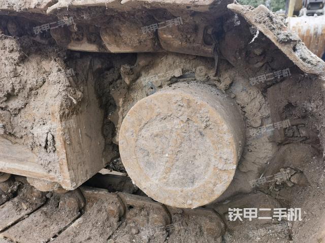 右驅(qū)動(dòng)輪（行走機(jī)構(gòu)）