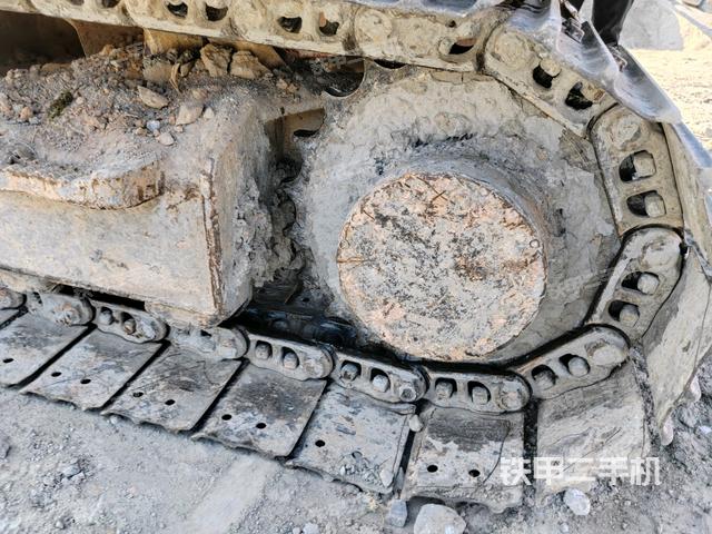 右導(dǎo)向輪（行走機(jī)構(gòu)）