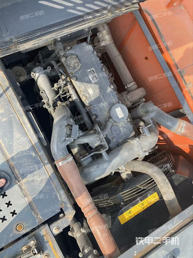 發(fā)動機(jī)整體俯視（整機(jī)外觀）