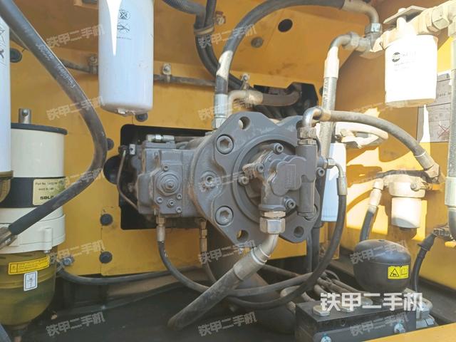 液壓泵斜45?左（大件艙室）