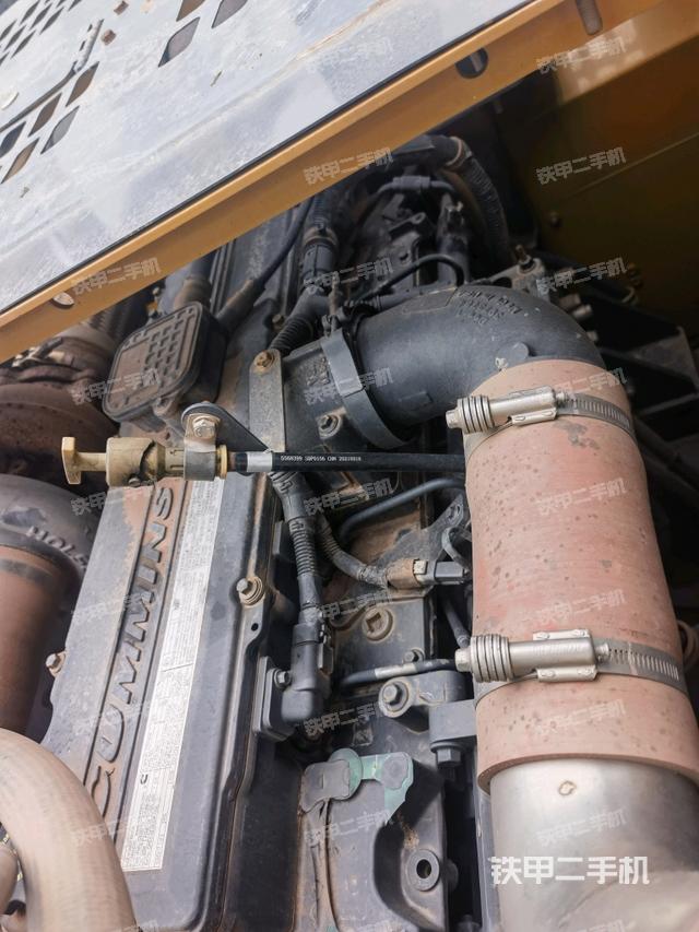 發(fā)動(dòng)機(jī)室(上車部件) 發(fā)動(dòng)機(jī)室(上車部件)