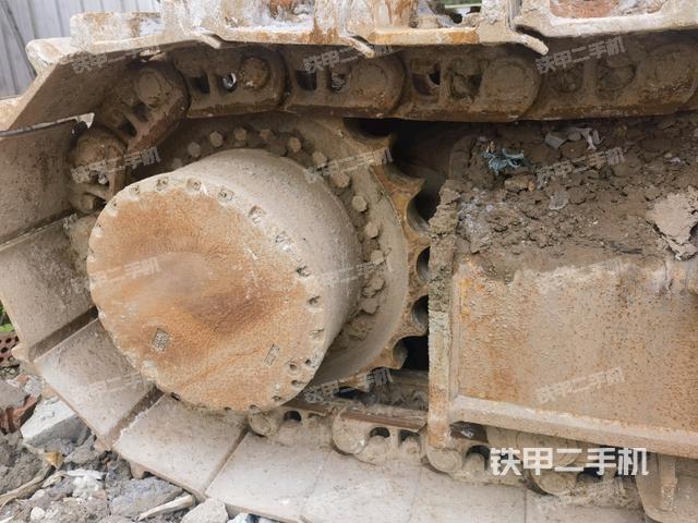 右驅(qū)動(dòng)輪(行走機(jī)構(gòu)) 右驅(qū)動(dòng)輪(行走機(jī)構(gòu))