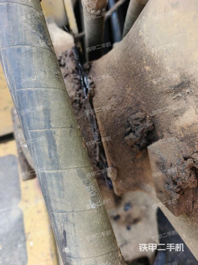 大臂根部?斜視（工作和回轉(zhuǎn)裝置）