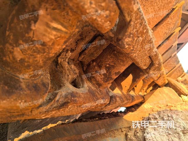 右驅(qū)動(dòng)輪(行走機(jī)構(gòu)) 右驅(qū)動(dòng)輪(行走機(jī)構(gòu))