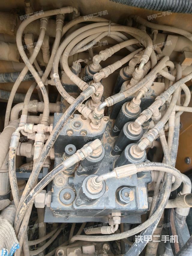 分配閥（上車部件）