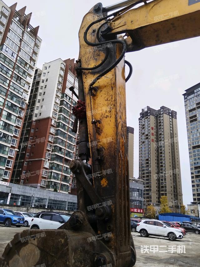 小臂整體左后（工作和回轉(zhuǎn)裝置）