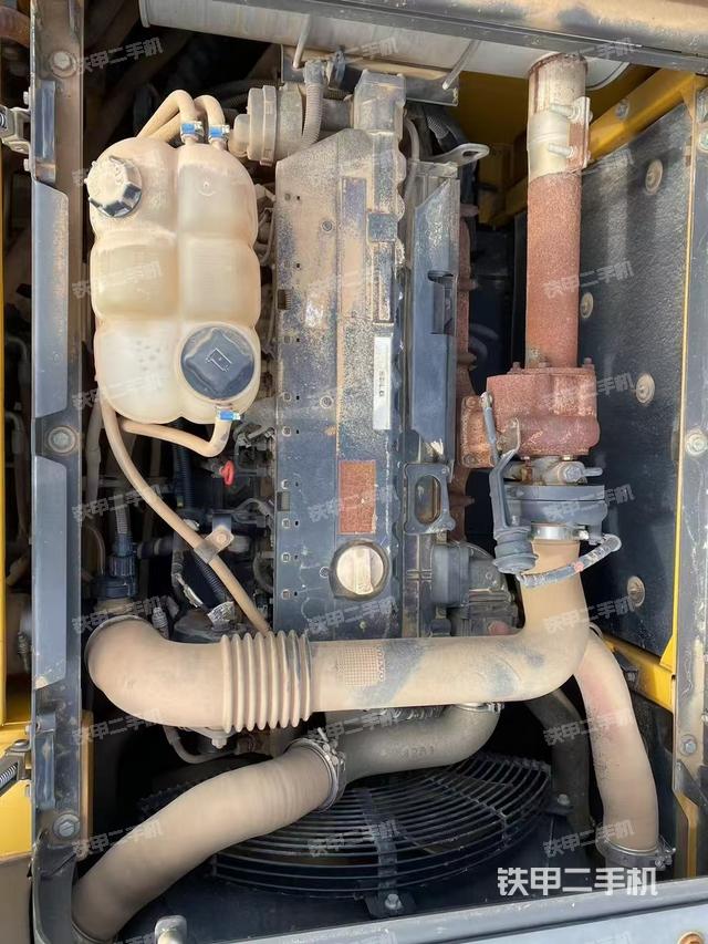 發(fā)動(dòng)機(jī)整體俯視（整機(jī)外觀）