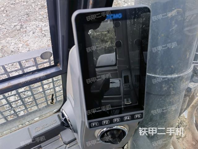 顯示屏?(駕駛室部分) 顯示屏?(駕駛室部分)