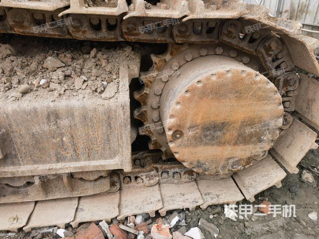 左驅(qū)動輪(行走機構(gòu)) 左驅(qū)動輪(行走機構(gòu))