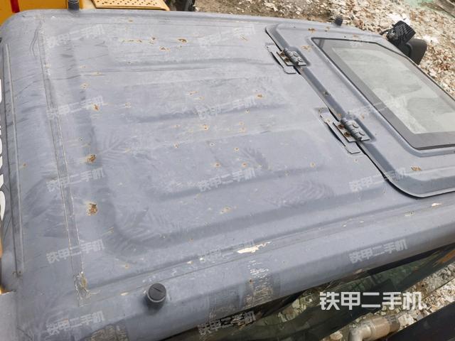 駕駛室頂部俯視(上車部件) 駕駛室頂部俯視(上車部件)