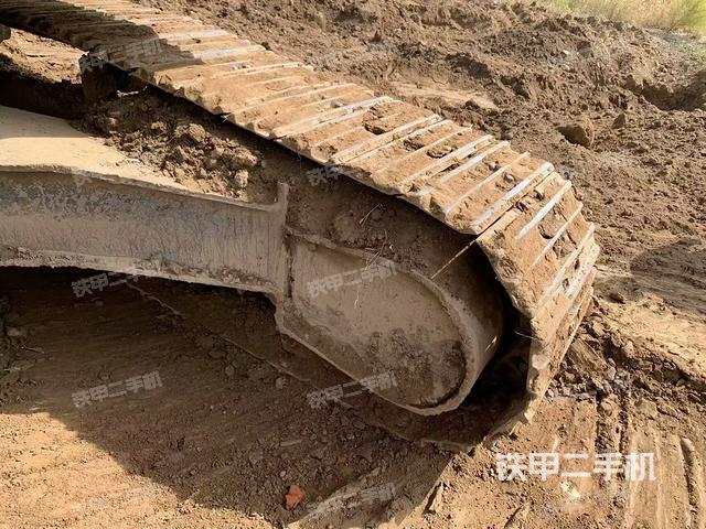 單側履帶整體（整機外觀）