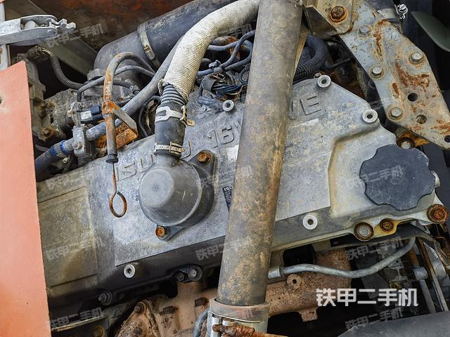 發(fā)動(dòng)機(jī)整體俯視(整機(jī)外觀) 發(fā)動(dòng)機(jī)整體俯視(整機(jī)外觀)