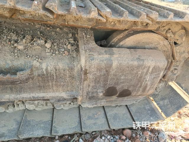 左導(dǎo)向輪（行走機(jī)構(gòu)）