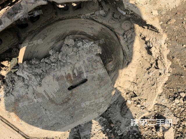 左托鏈輪和鏈筋（行走機(jī)構(gòu)）