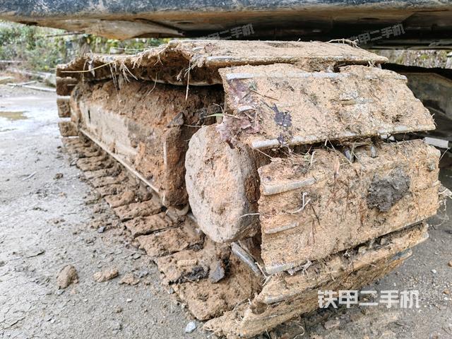 左側(cè)履帶整體?(行走機構(gòu)) 左側(cè)履帶整體?(行走機構(gòu))