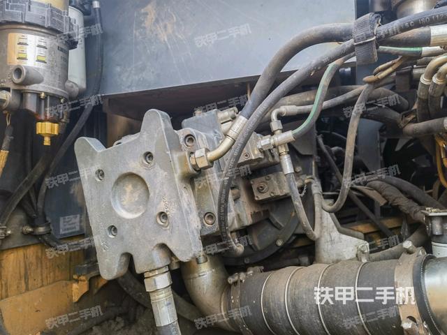 液壓泵室（大件艙室）