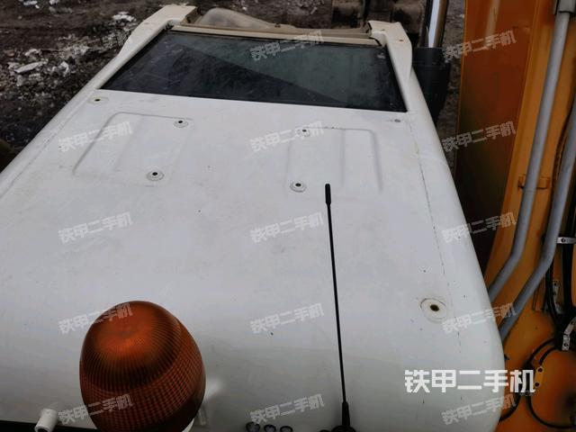 駕駛室頂部俯視（上車部件）