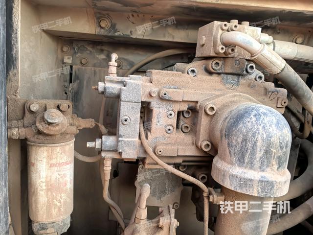 液壓泵室(大件艙室) 液壓泵室(大件艙室)