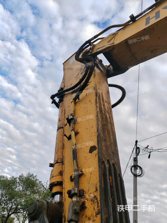 小臂整體左后（工作和回轉(zhuǎn)裝置）