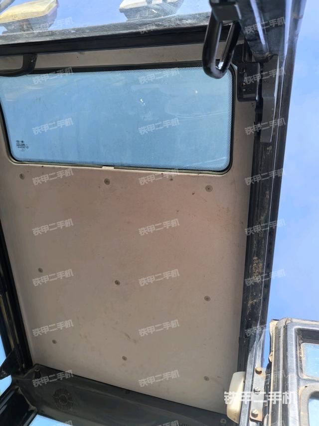 頂棚整體（駕駛室部分）