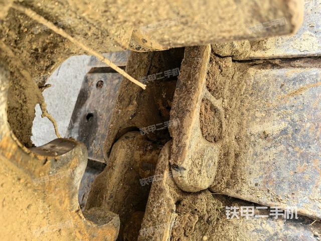 右導(dǎo)向輪（行走機(jī)構(gòu)）