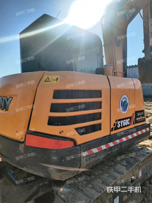 整機(jī)右后45°（整機(jī)外觀）