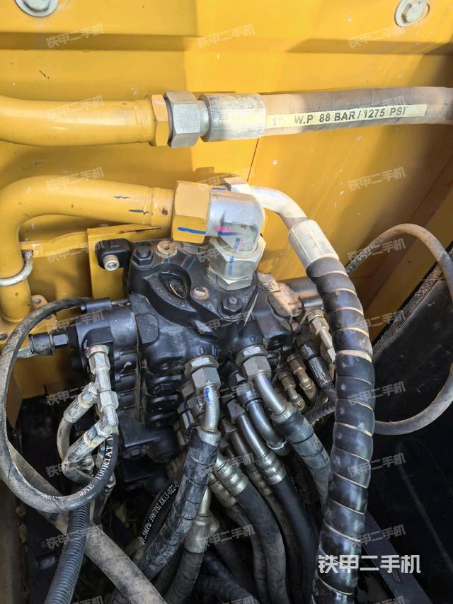 分配閥（上車部件）