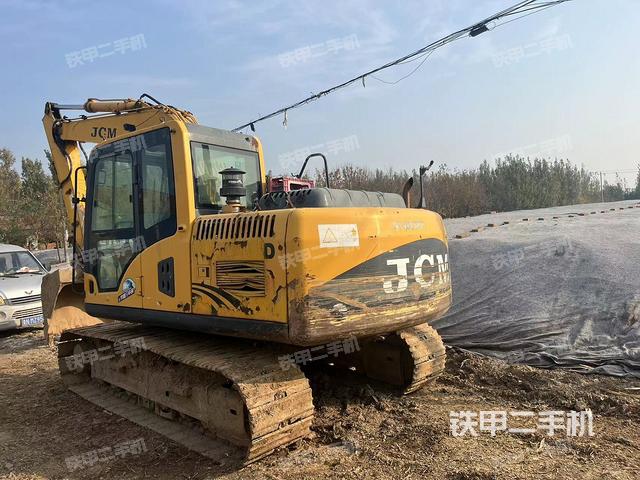 整機(jī)右后45°(整機(jī)外觀) 整機(jī)右后45°(整機(jī)外觀)