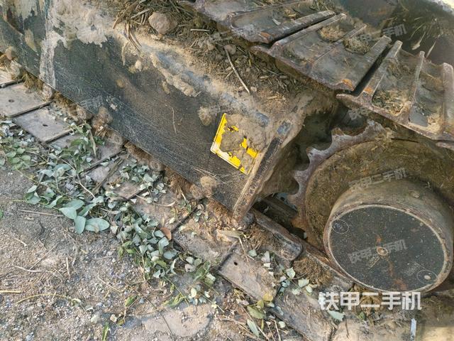 左導(dǎo)向輪（行走機(jī)構(gòu)）