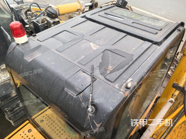 駕駛室頂部俯視（上車部件）