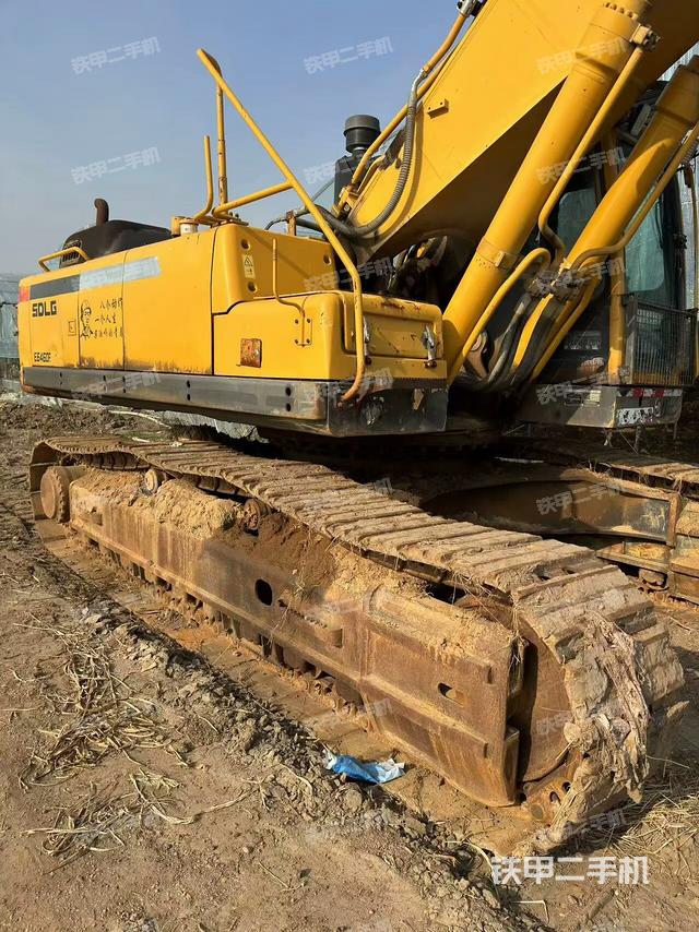 駕駛室整體（整機(jī)外觀）