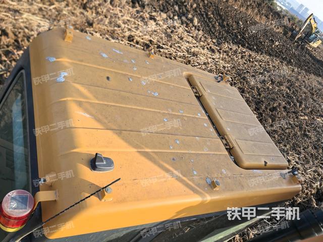 駕駛室頂部俯視（上車部件）