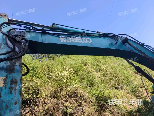 大臂整體?右側(工作和回轉裝置) 大臂整體?右側(工作和回轉裝置)