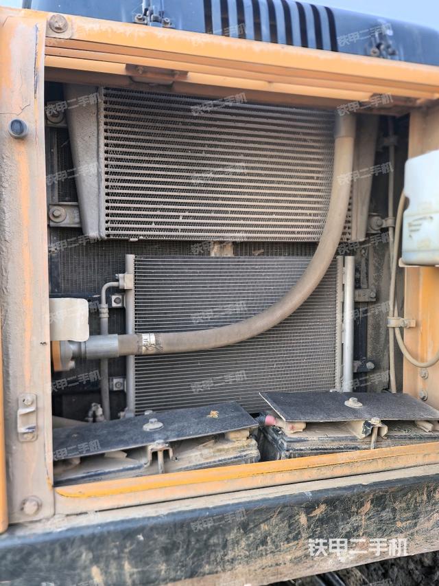 散熱器正面（大件艙室）