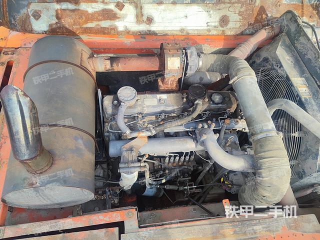 發(fā)動(dòng)機(jī)整體俯視(整機(jī)外觀) 發(fā)動(dòng)機(jī)整體俯視(整機(jī)外觀)