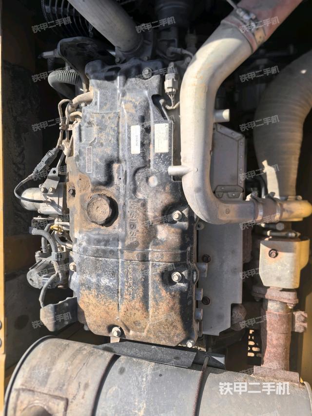 發(fā)動(dòng)機(jī)室(上車部件) 發(fā)動(dòng)機(jī)室(上車部件)