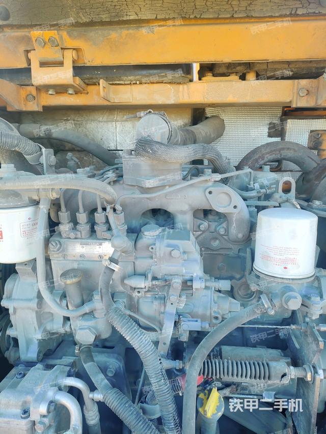 發(fā)動機(jī)整體俯視（整機(jī)外觀）